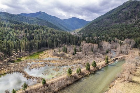 Montana Land with River Frontage