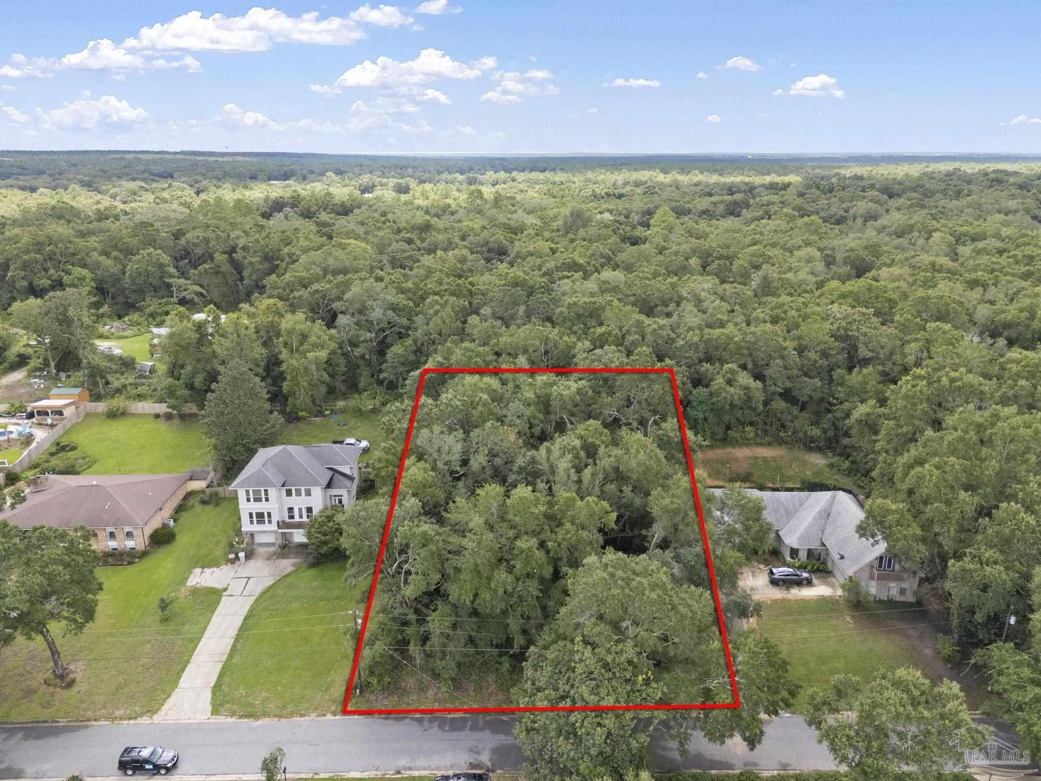 Wooded Lot in Milton, Florida