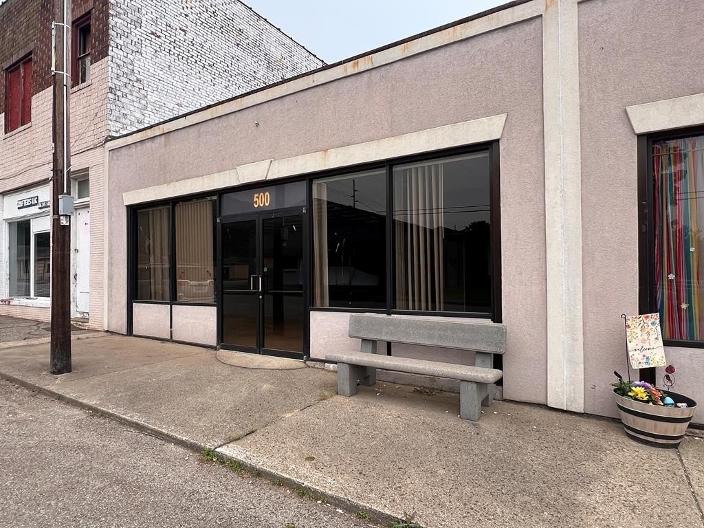 South Shore Commercial Rental Opportunity