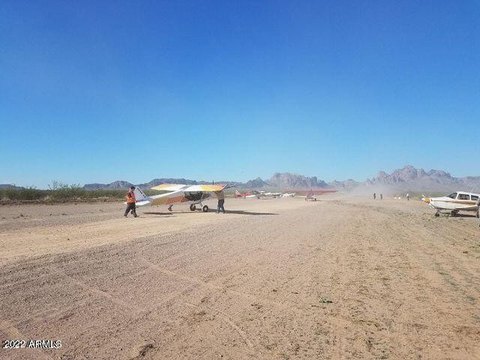 Tonopah Land with Taxiway Access