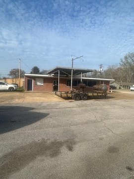 Specialty Commercial Property