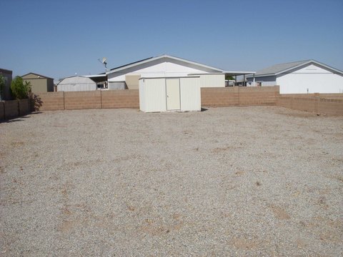Yuma Land with RV Hookups
