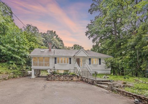 Garrison Duplex on 3+ Acres