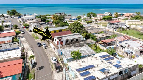 Two-Level Residential Income Property