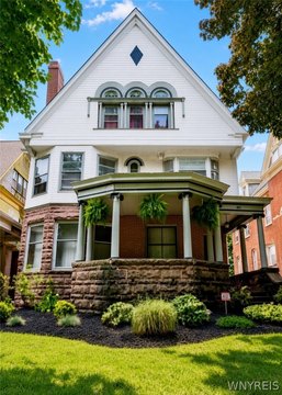 Historic Mixed-Use Building