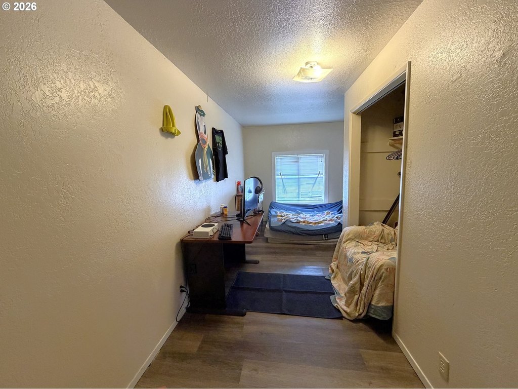 Picture 7