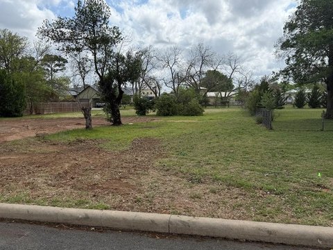 Fredericksburg Historic District Land