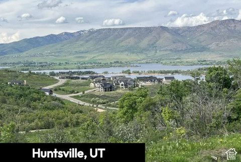 Single-Family View Lot