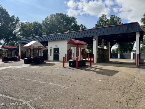 Established Car Wash Business Opportunity