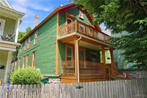 Two-Unit Duplex with Bonus Rooms