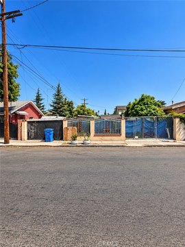 Land, Los Angeles, CA