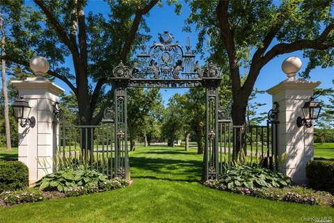 Old Westbury Land For Sale