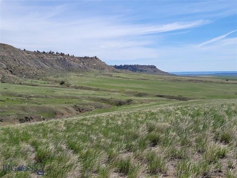 160 Acres Near Billings with Creek
