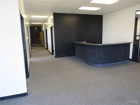 Retail-Office Suite with Reception