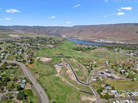 Residential Land in Clarkston, WA