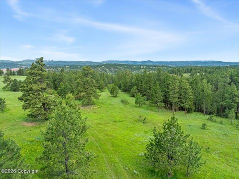 Land, Hulett, WY