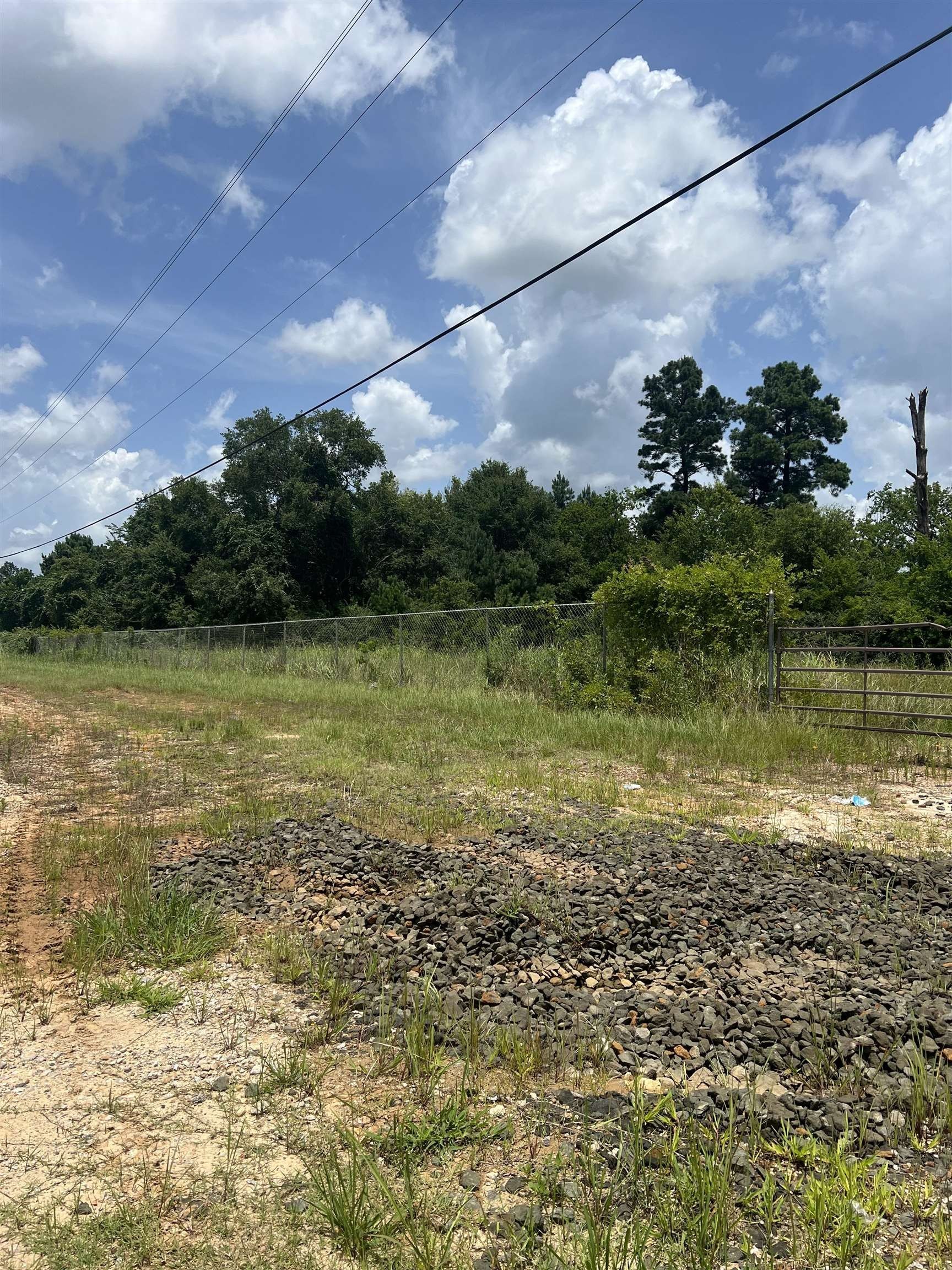 Commercial Land in High Traffic Area