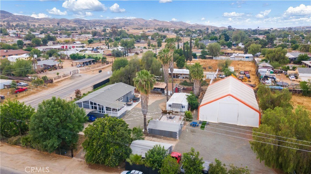 Perris Land with Covered Structure