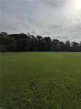 Waterfront Lot in Sunset Pointe