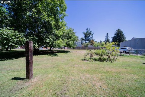 Land, Gresham, OR