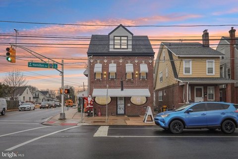 Established Tavern with Renovated Apartment