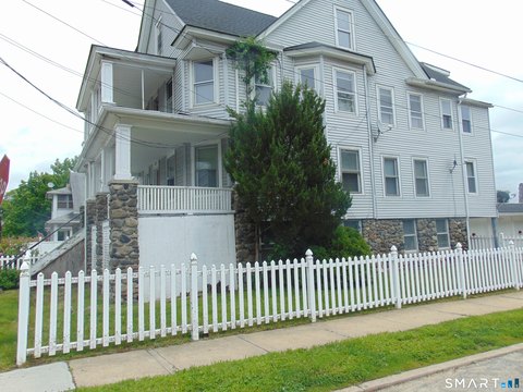 3-Unit Triplex with Detached Garage