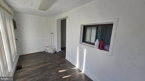Three-Unit Mixed-Use Property