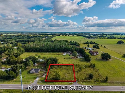 Residential Land in Trenton, Florida