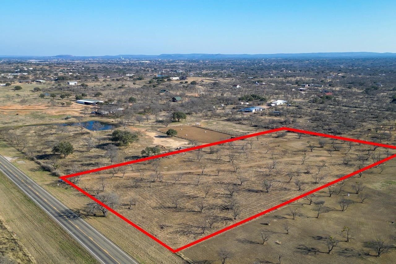 Llano, TX - 5 Acres