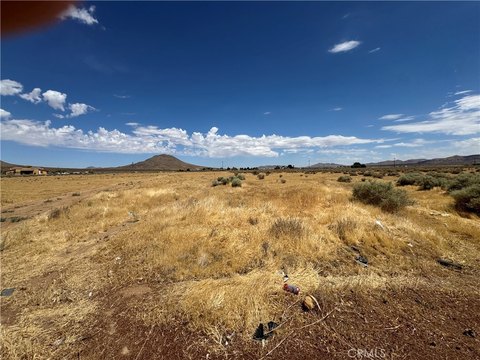 LAND - Apple Valley, CA