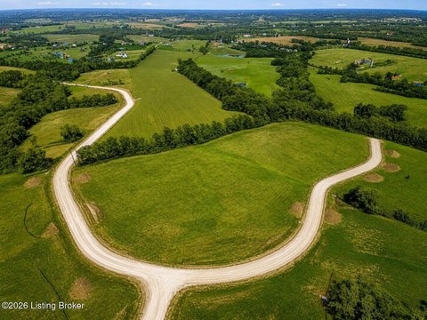 LAND - Shelbyville, KY