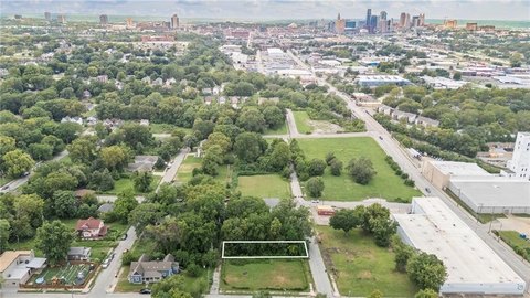 Residential Lot in Kansas City