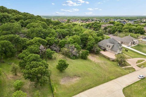 Residential Lot in Lake Ridge