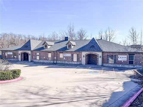Bentonville Office Space Available