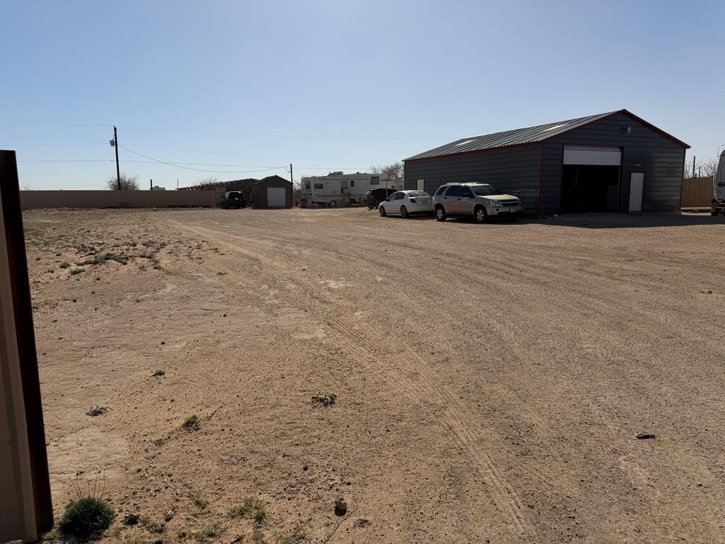 Land with Shop in Odessa