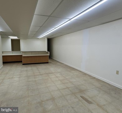 Retail Showroom with Office
