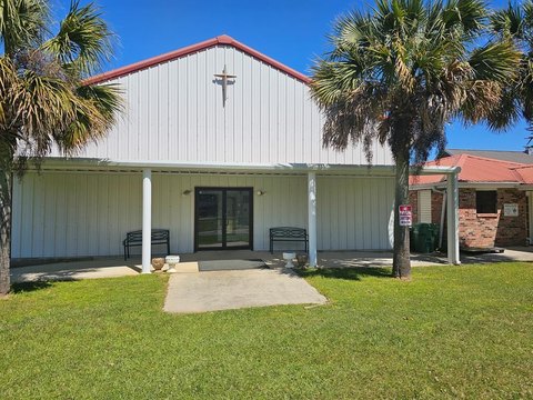 Versatile Commercial Property in Picayune