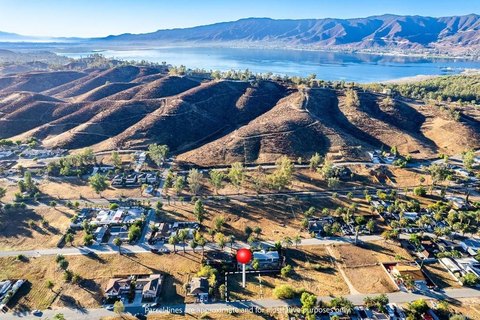 Land, Lake Elsinore, CA