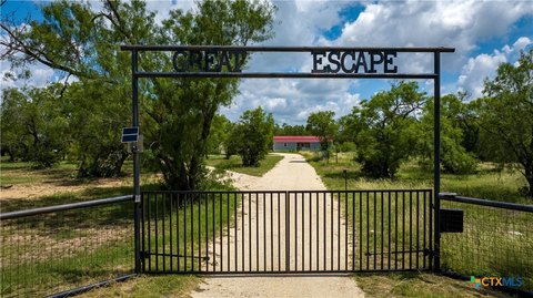 Texas Hill Country Retreat