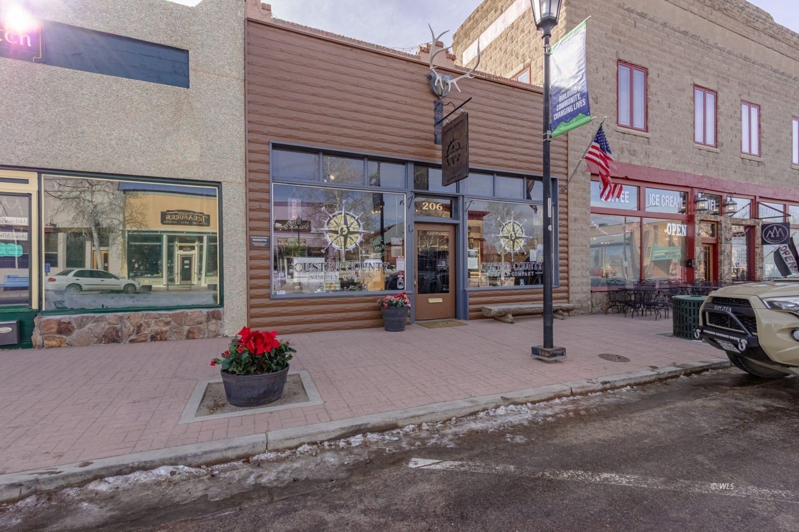 Turnkey Commercial Building with Apartment