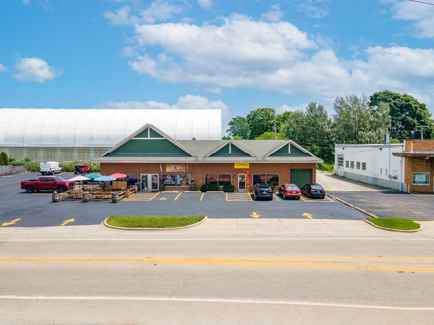 Grayslake Storefront Building For Sale
