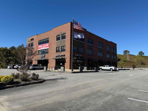 Catlettsburg Commercial Building For Sale