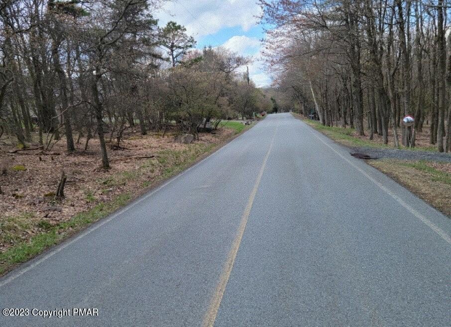 Acre Lot in Amenity Community