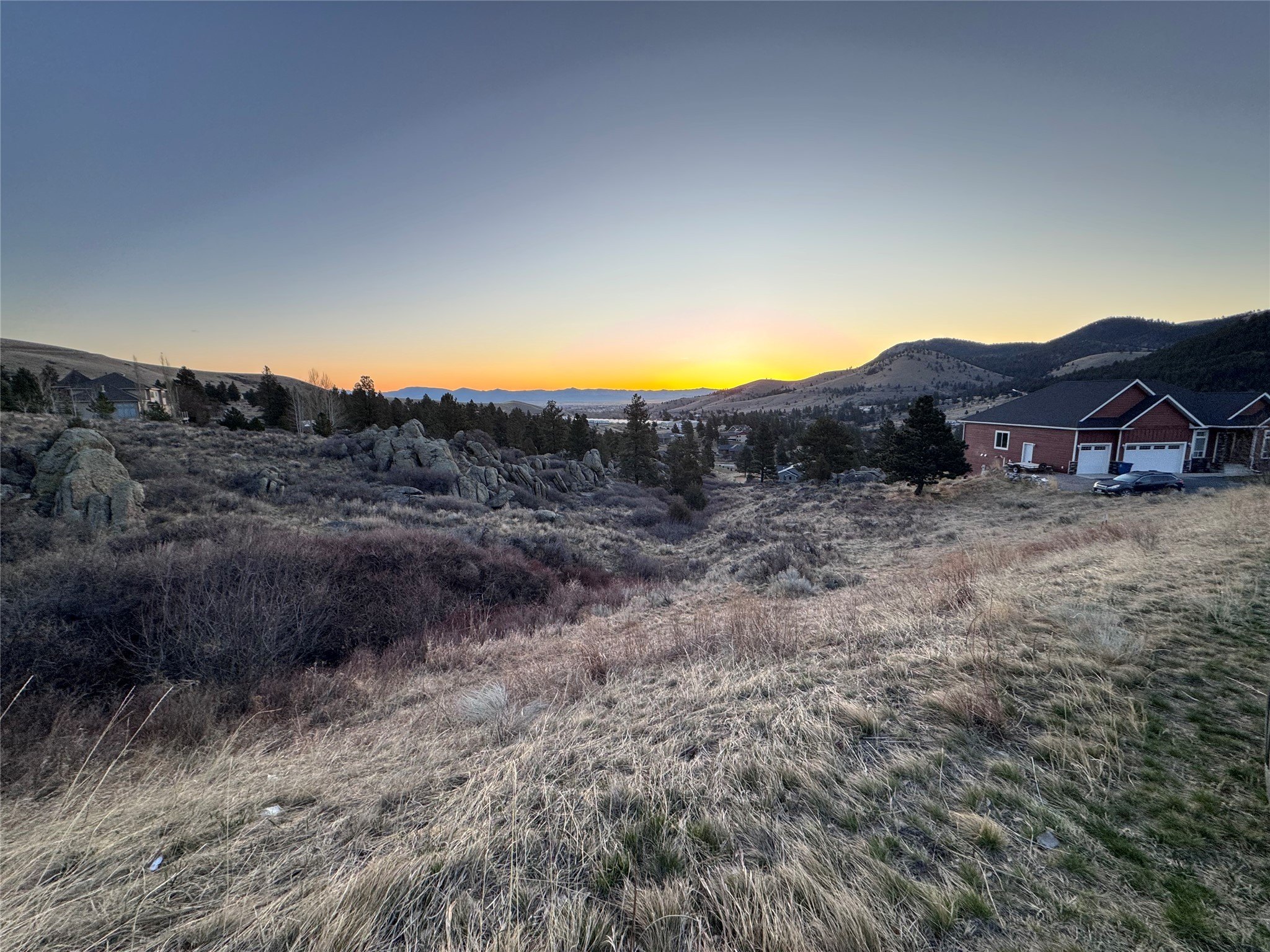 Residential Land in Desirable Neighborhood
