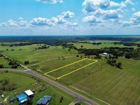 Unrestricted Land Tract with Meter
