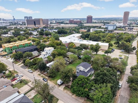 Land, Dallas, TX
