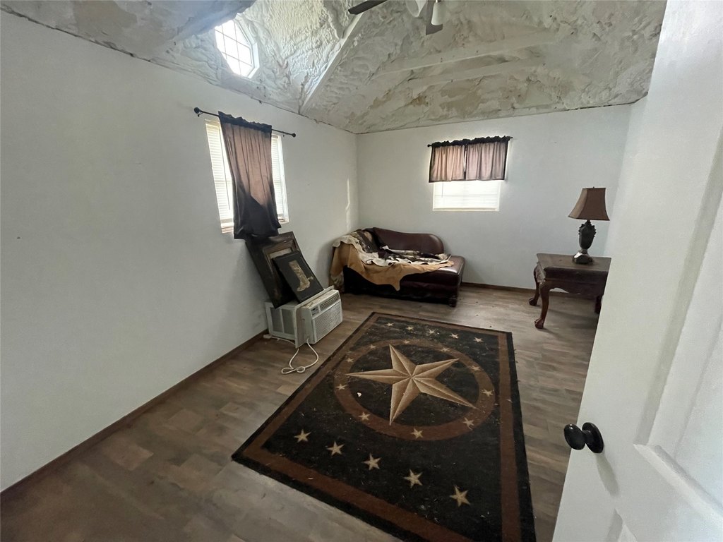 Picture 10