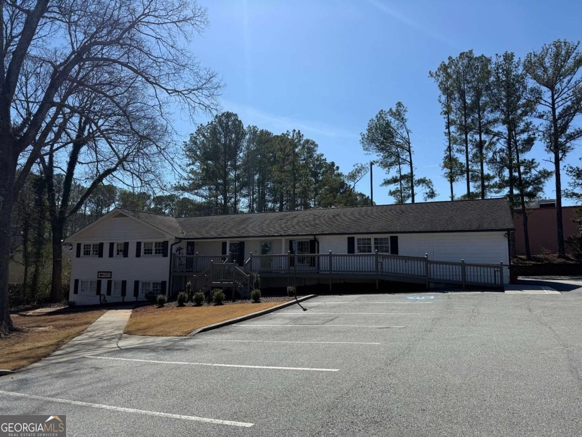 Lilburn Office Space For Rent