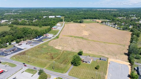 Commercial Lot in High Traffic