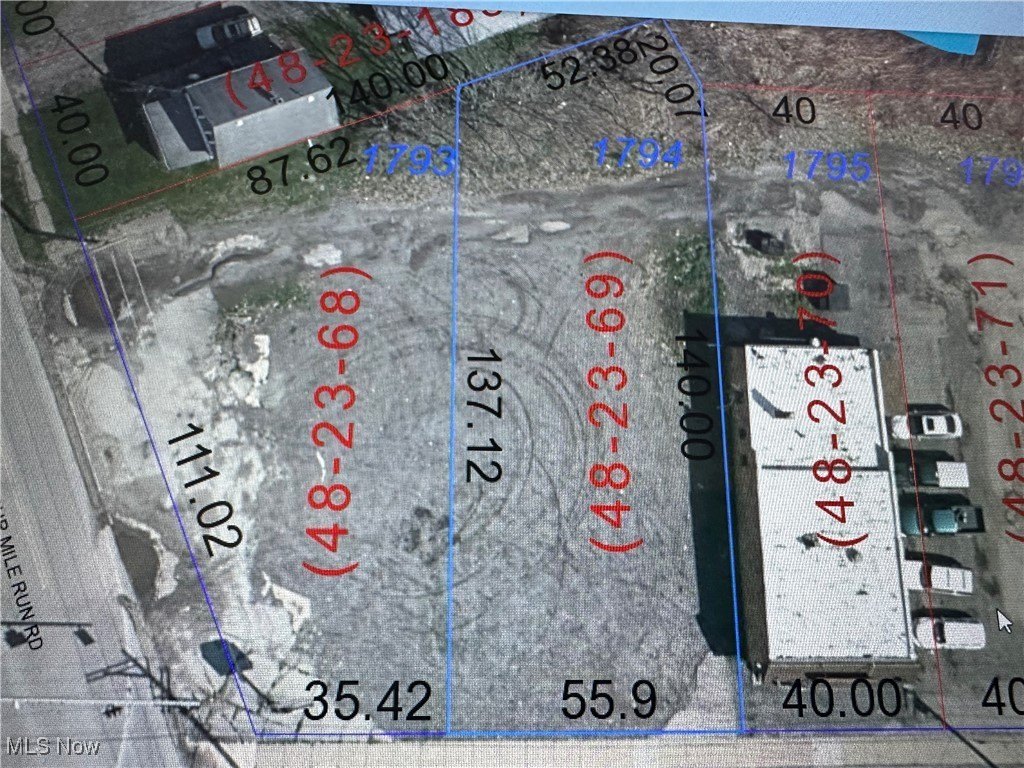 Commercial Land in Austintown, OH